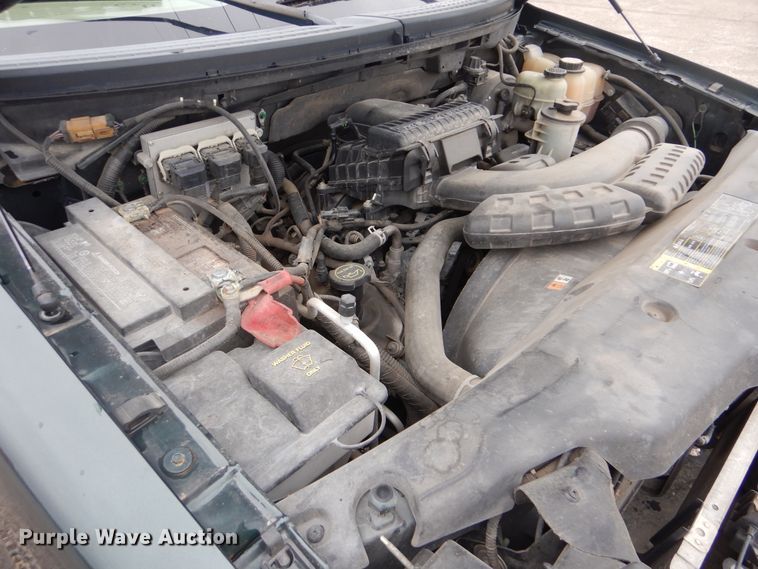 image for item GF9163 2004 Ford F150  SuperCab pickup truck