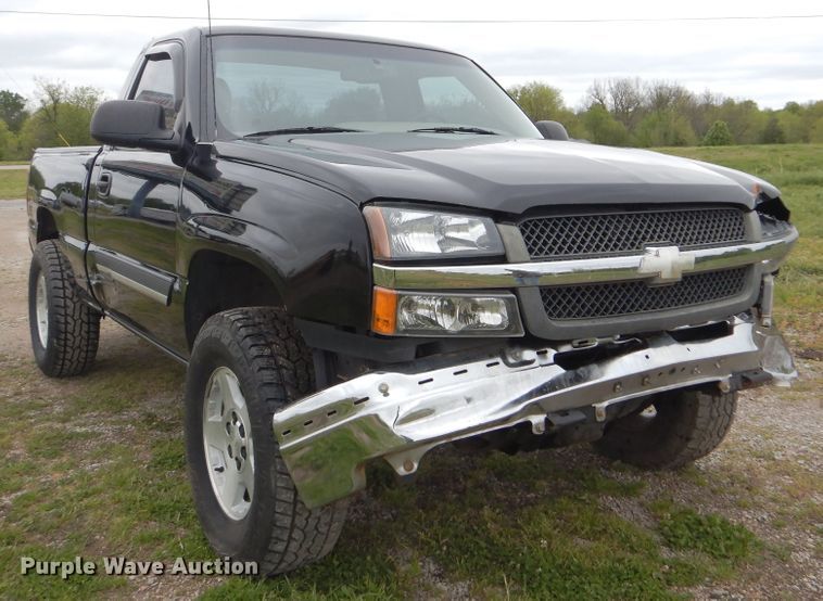 image for item GF9168 2003 Chevrolet Silverado 1500  pickup truck