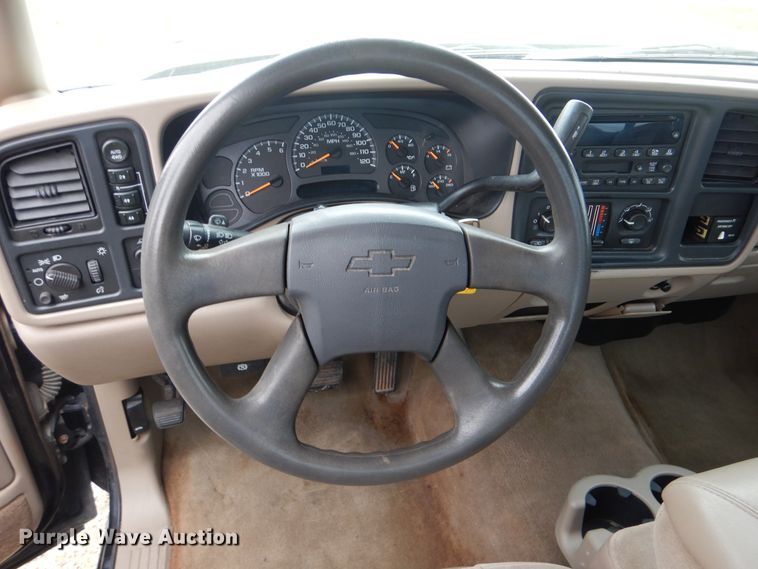 image for item GF9168 2003 Chevrolet Silverado 1500  pickup truck