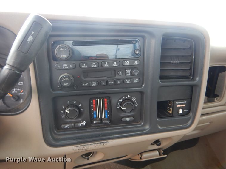 image for item GF9168 2003 Chevrolet Silverado 1500  pickup truck