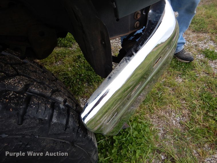 image for item GF9168 2003 Chevrolet Silverado 1500  pickup truck