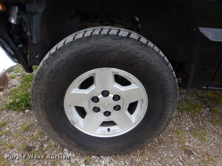 image for item GF9168 2003 Chevrolet Silverado 1500  pickup truck