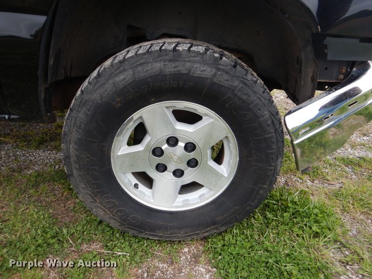 image for item GF9168 2003 Chevrolet Silverado 1500  pickup truck