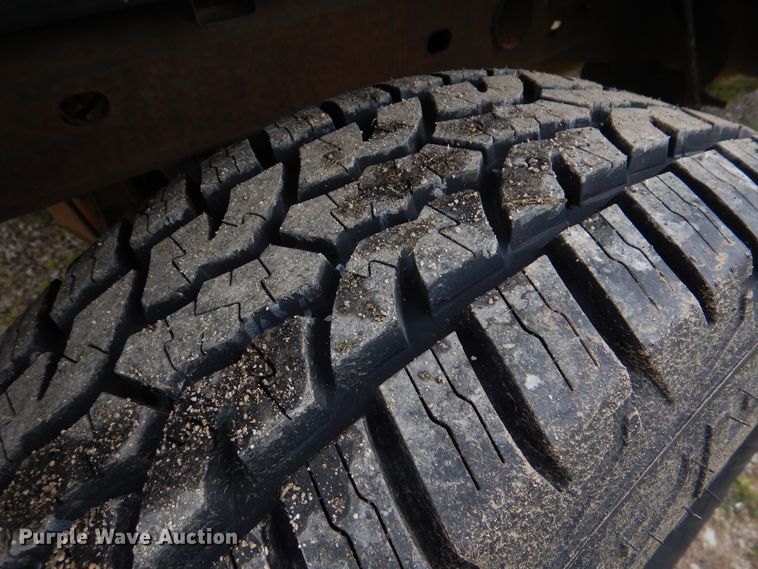 image for item GF9168 2003 Chevrolet Silverado 1500  pickup truck