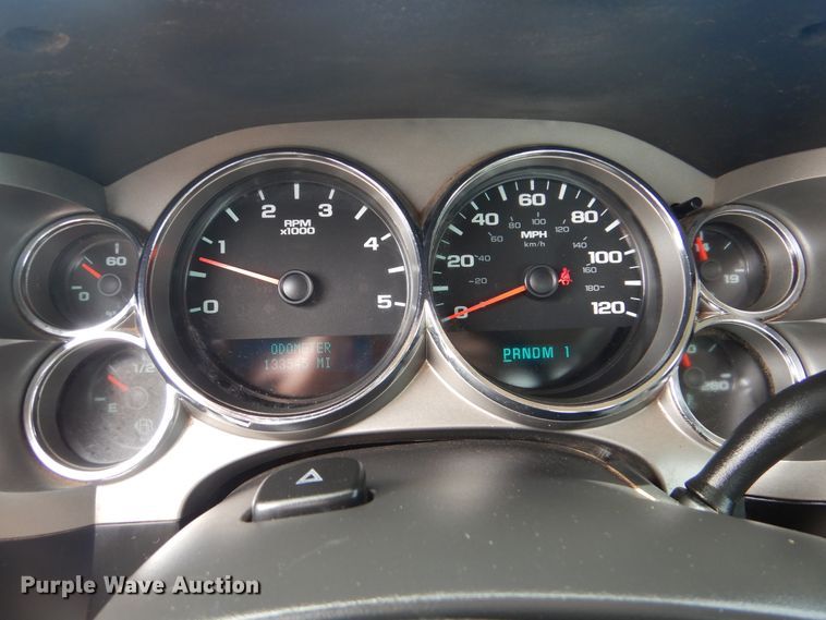 image for item GF9177 2009 Chevrolet Silverado 3500  flatbed pickup truck