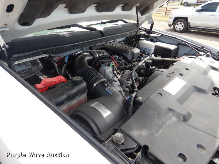 image for item GF9177 2009 Chevrolet Silverado 3500  flatbed pickup truck