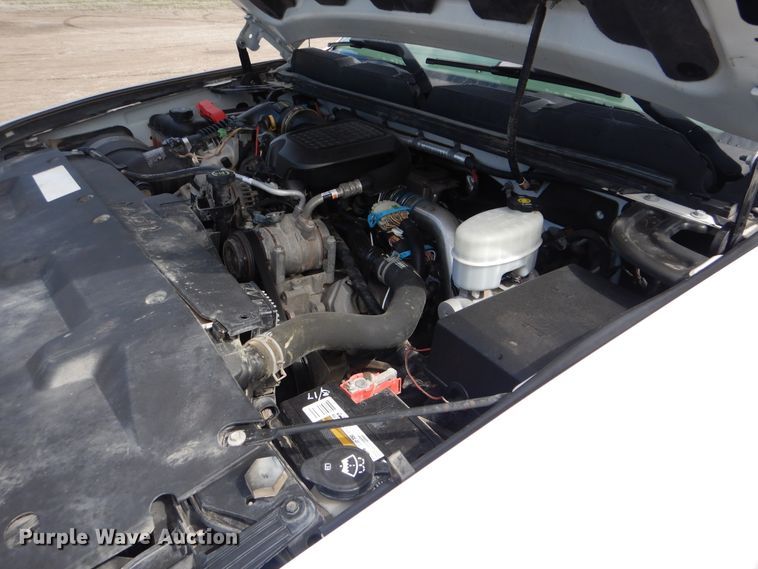 image for item GF9177 2009 Chevrolet Silverado 3500  flatbed pickup truck