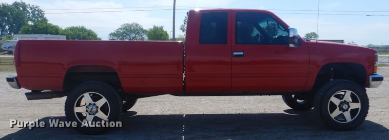 image for item GF9180 1997 Chevrolet C2500  Ext. Cab pickup truck