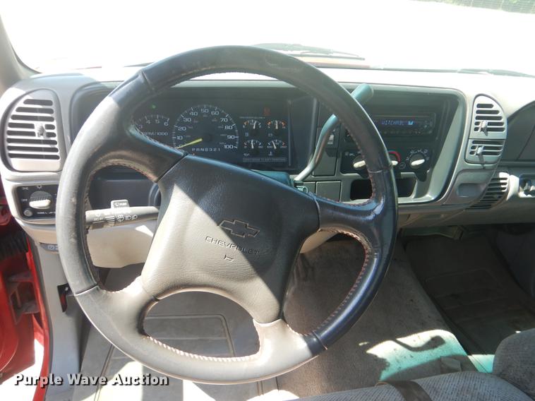 image for item GF9180 1997 Chevrolet C2500  Ext. Cab pickup truck