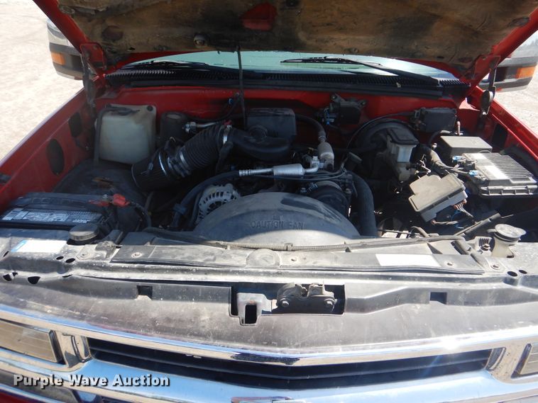 image for item GF9180 1997 Chevrolet C2500  Ext. Cab pickup truck