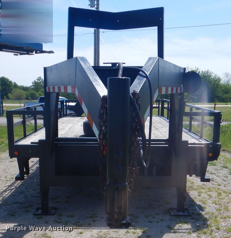 image for item GF9187 2004 Big Tex equipment trailer