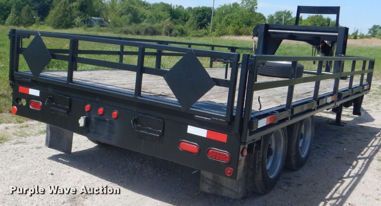 image for item GF9187 2004 Big Tex equipment trailer