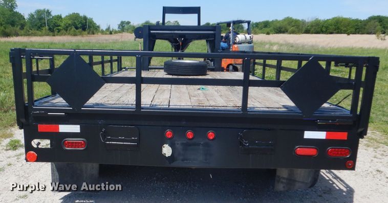 image for item GF9187 2004 Big Tex equipment trailer