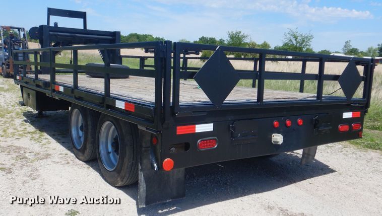 image for item GF9187 2004 Big Tex equipment trailer