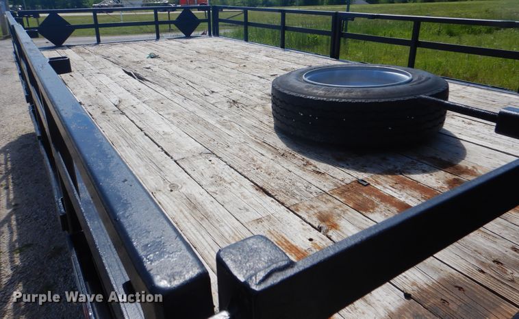 image for item GF9187 2004 Big Tex equipment trailer