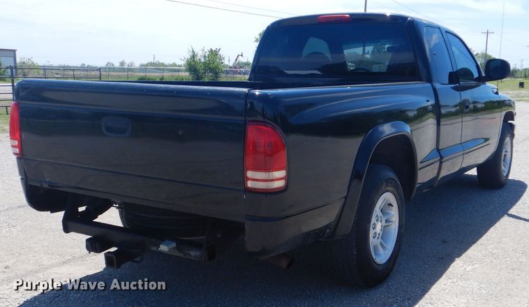 image for item GF9191 1997 Dodge Dakota Sport  Club Cab pickup truck