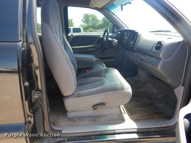 image for item GF9191 1997 Dodge Dakota Sport  Club Cab pickup truck