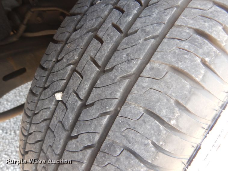 image for item GF9191 1997 Dodge Dakota Sport  Club Cab pickup truck