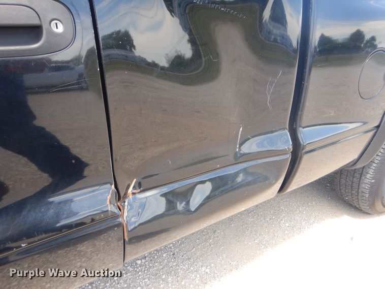 image for item GF9191 1997 Dodge Dakota Sport  Club Cab pickup truck