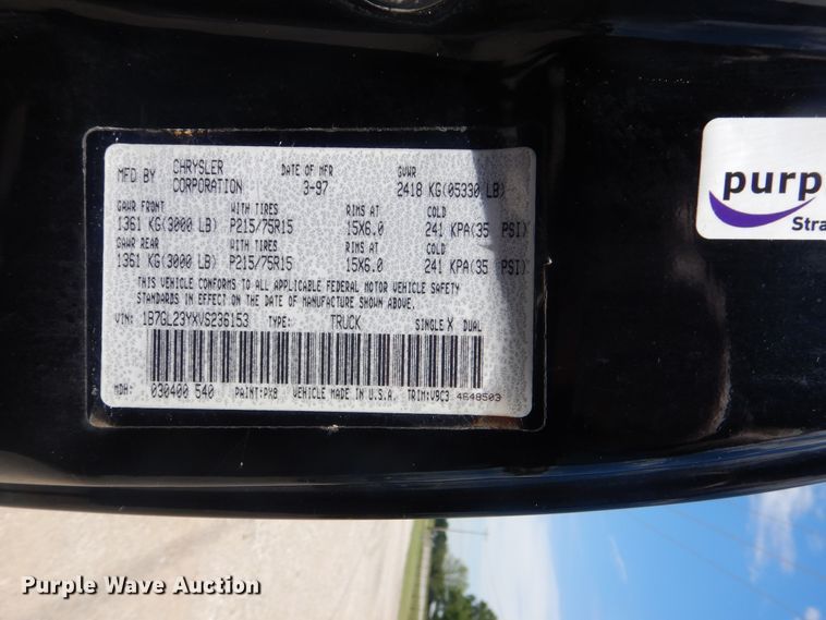 image for item GF9191 1997 Dodge Dakota Sport  Club Cab pickup truck