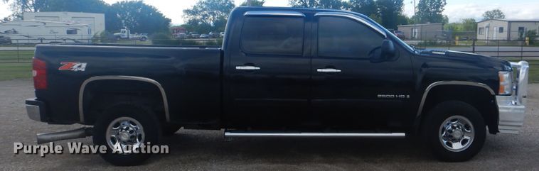 image for item GF9199 2007 Chevrolet Silverado 2500HD  Crew Cab pickup truck