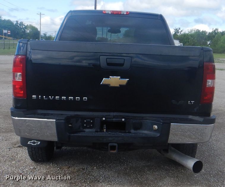 image for item GF9199 2007 Chevrolet Silverado 2500HD  Crew Cab pickup truck