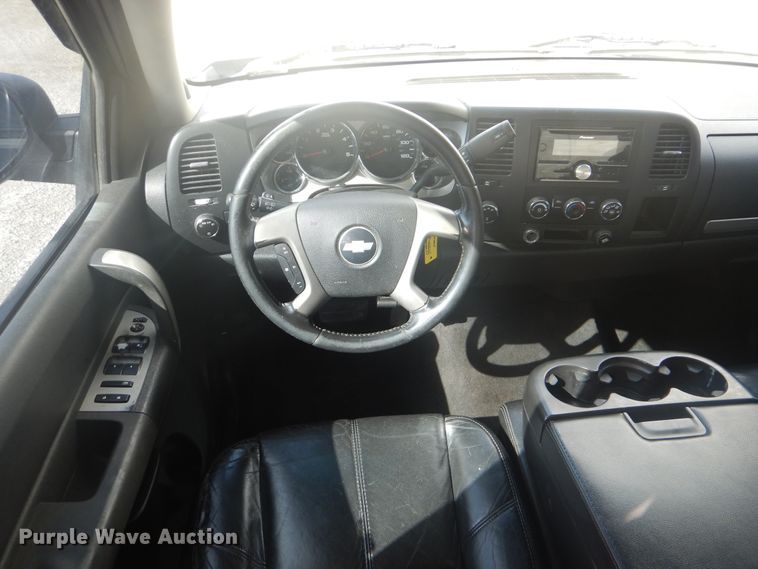 image for item GF9199 2007 Chevrolet Silverado 2500HD  Crew Cab pickup truck