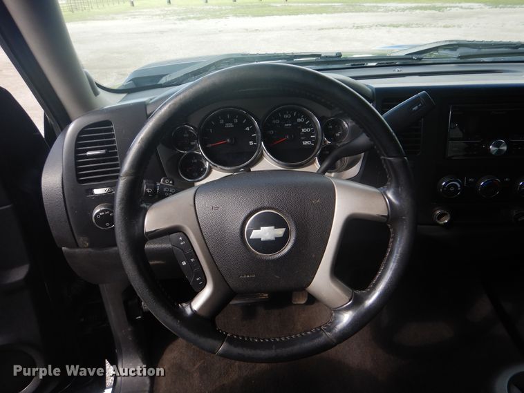 image for item GF9199 2007 Chevrolet Silverado 2500HD  Crew Cab pickup truck