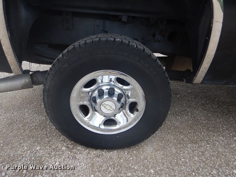 image for item GF9199 2007 Chevrolet Silverado 2500HD  Crew Cab pickup truck