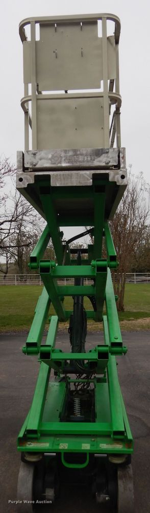 image for item GK9171 2012 JLG 1930ES  scissor lift