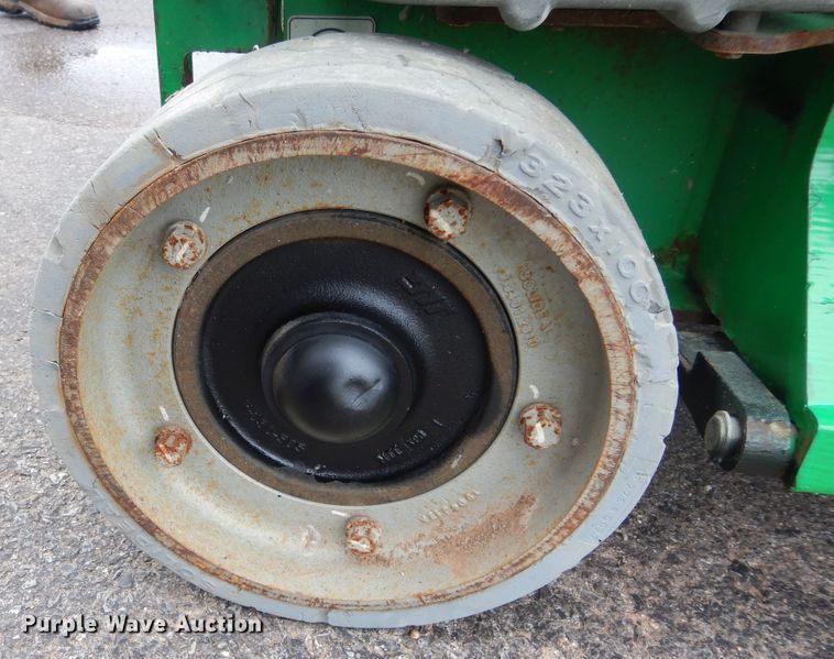 image for item GK9171 2012 JLG 1930ES  scissor lift