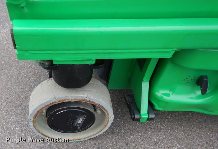 image for item GK9171 2012 JLG 1930ES  scissor lift