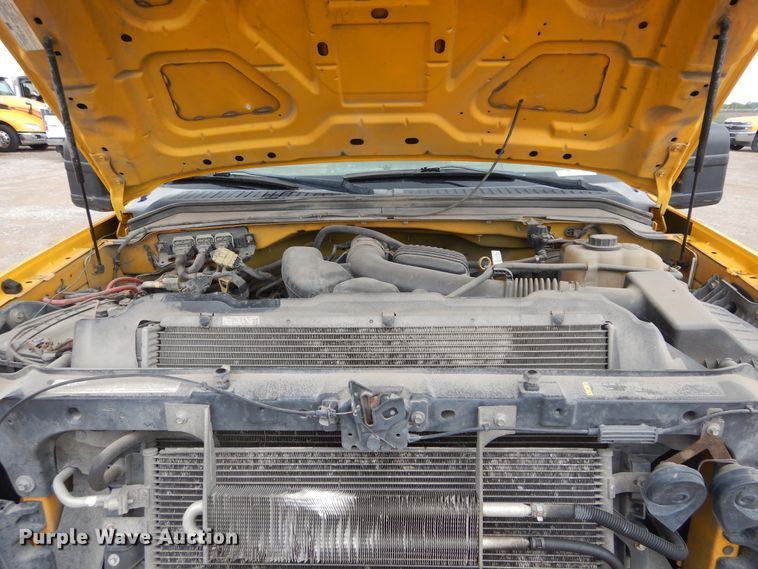 image for item GK9194 2009 Ford F250 Super Duty  utility bed pickup truck