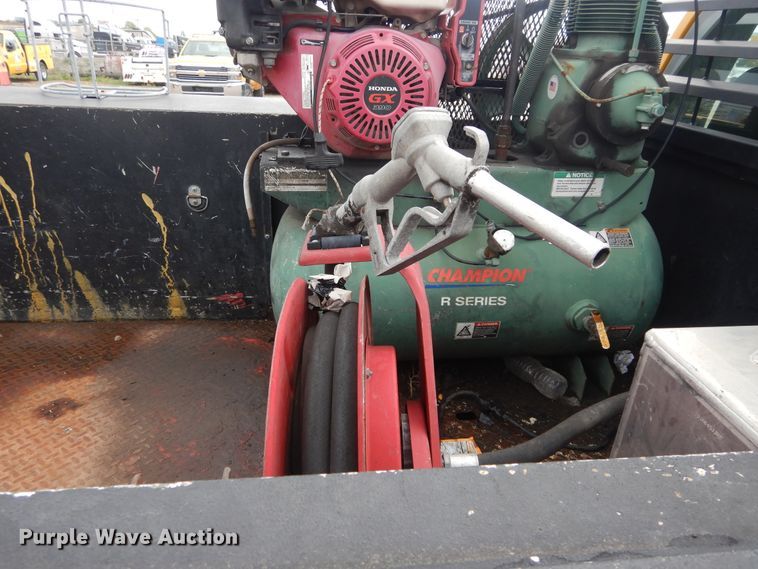 image for item GK9194 2009 Ford F250 Super Duty  utility bed pickup truck