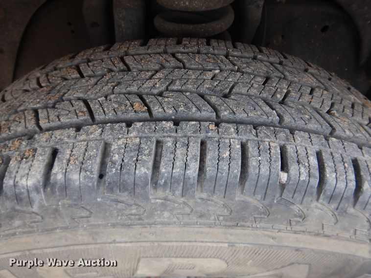 image for item GK9194 2009 Ford F250 Super Duty  utility bed pickup truck