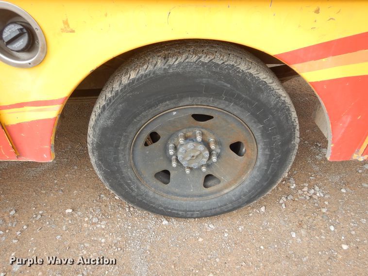 image for item GK9194 2009 Ford F250 Super Duty  utility bed pickup truck