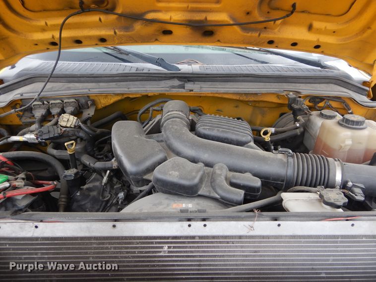 image for item GK9197 2009 Ford F250 Super Duty  utility bed pickup truck