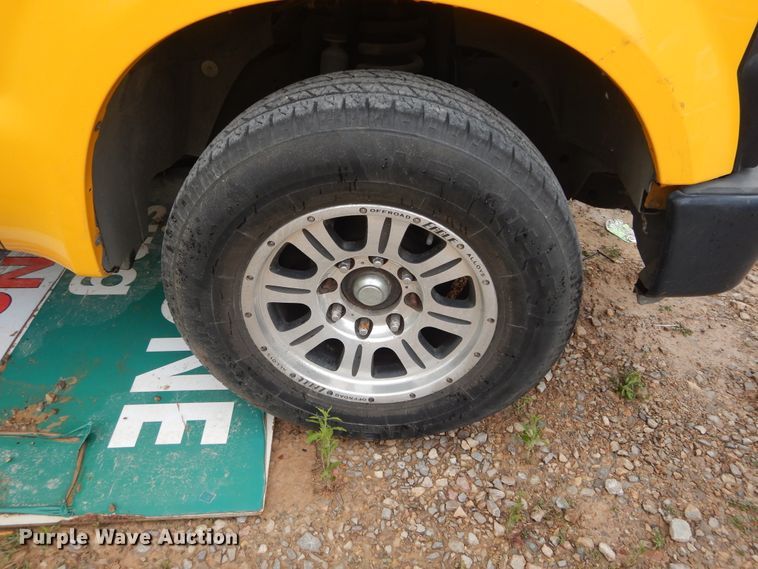 image for item GK9197 2009 Ford F250 Super Duty  utility bed pickup truck