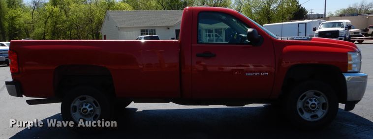 image for item GK9204 2014 Chevrolet Silverado 2500HD  pickup truck