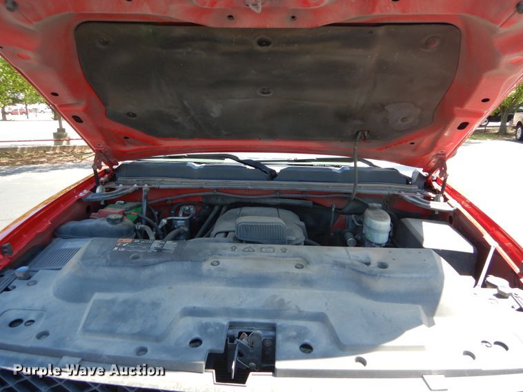 image for item GK9204 2014 Chevrolet Silverado 2500HD  pickup truck