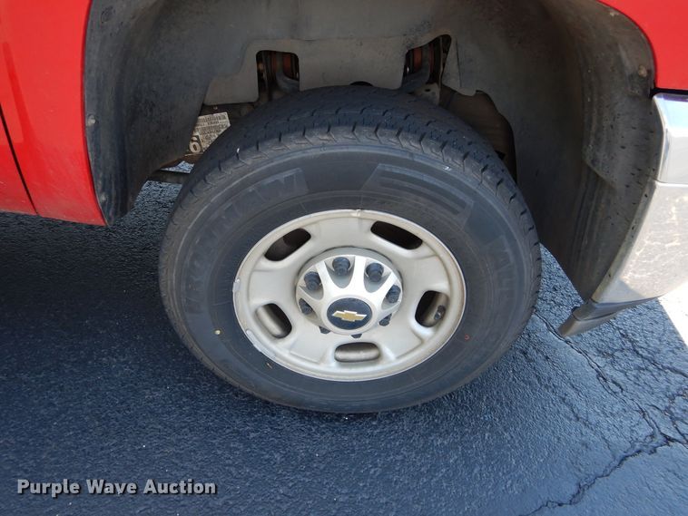 image for item GK9204 2014 Chevrolet Silverado 2500HD  pickup truck