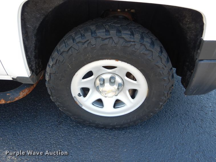 image for item GK9205 2014 Chevrolet Silverado 1500  Double Cab pickup truck