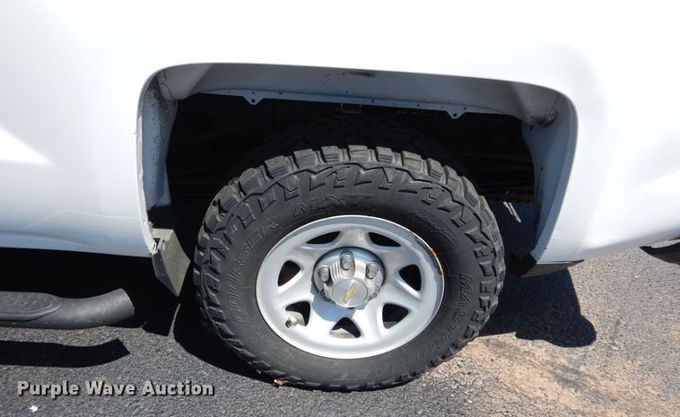 image for item GK9205 2014 Chevrolet Silverado 1500  Double Cab pickup truck