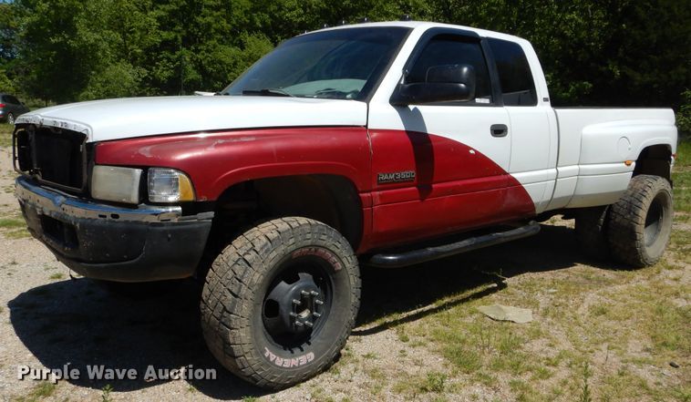 image for item GK9206 1998 Dodge Ram 3500  Quad Cab pickup truck