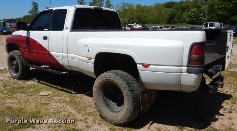 image for item GK9206 1998 Dodge Ram 3500  Quad Cab pickup truck