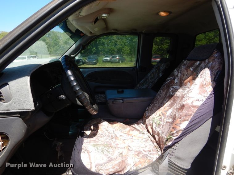 image for item GK9206 1998 Dodge Ram 3500  Quad Cab pickup truck