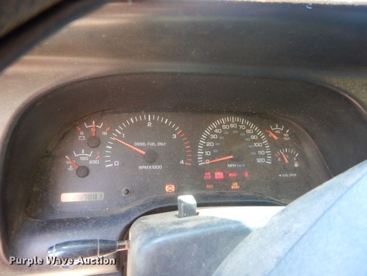 image for item GK9206 1998 Dodge Ram 3500  Quad Cab pickup truck