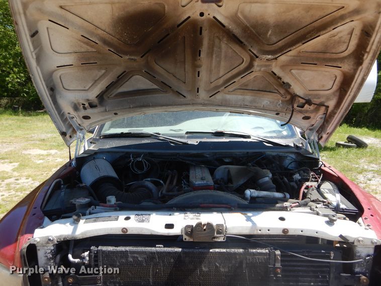 image for item GK9206 1998 Dodge Ram 3500  Quad Cab pickup truck