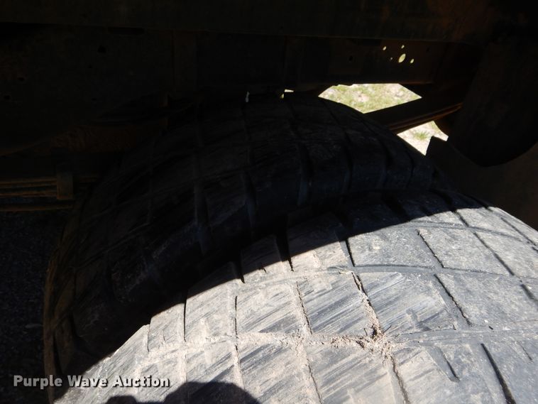 image for item GK9206 1998 Dodge Ram 3500  Quad Cab pickup truck