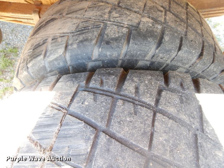 image for item GK9206 1998 Dodge Ram 3500  Quad Cab pickup truck